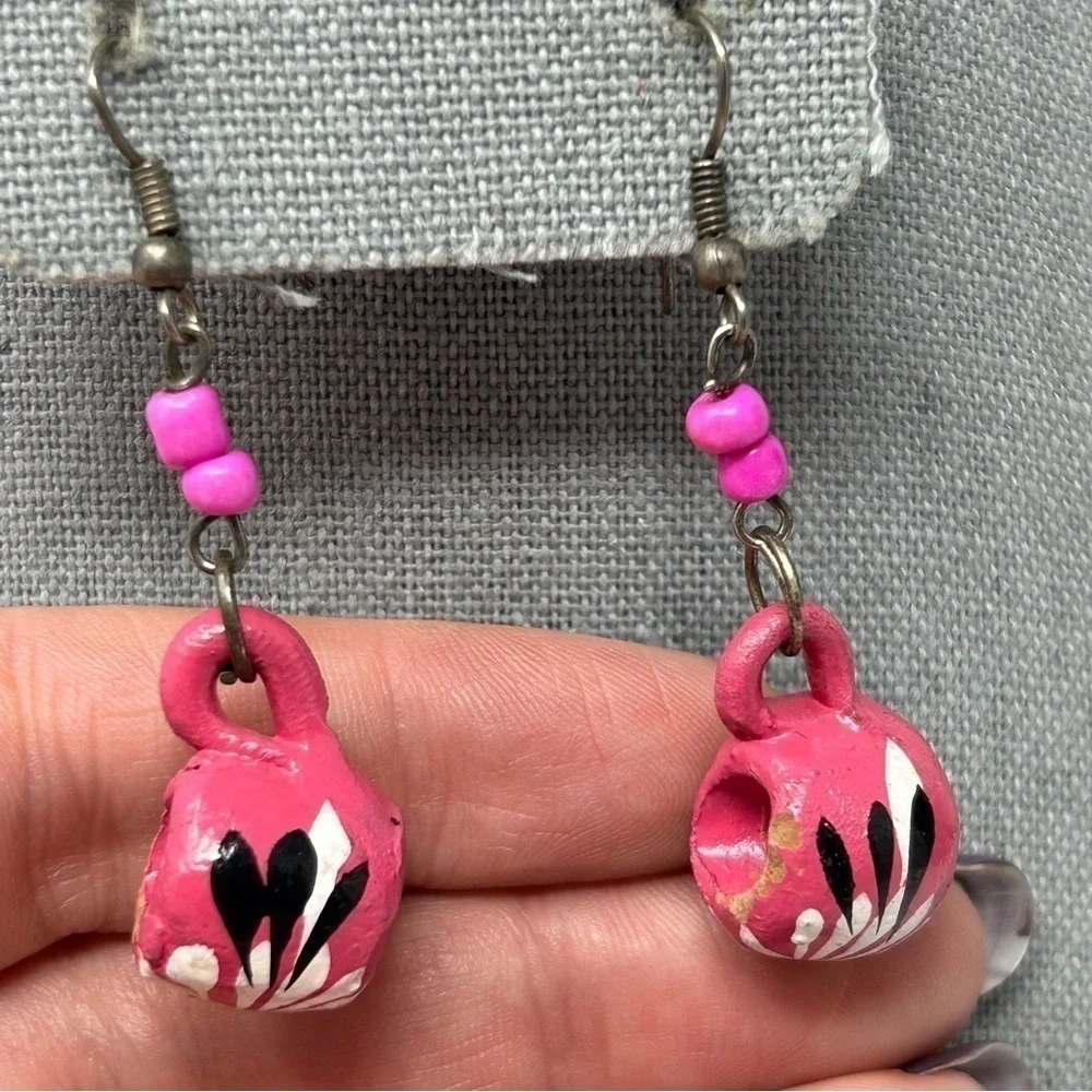 Small Hand-painted Pink White Daisy Floral Mug Dangle Earrings Silver Tone Hook